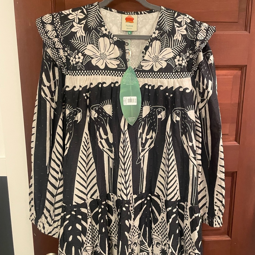 Farm Rio black and white toucan print mini dress🖤🤍🤍